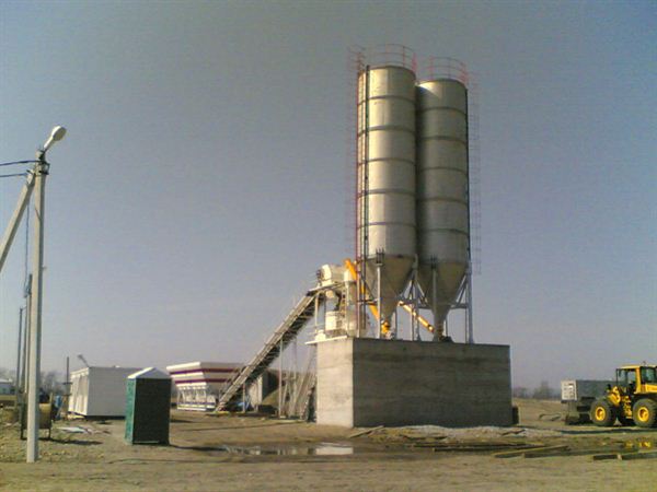 Çimento silosu